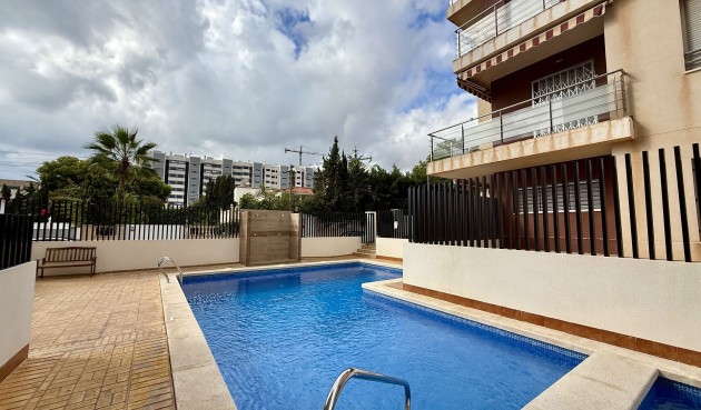Resale - Apartment -
Torrevieja - Costa Blanca