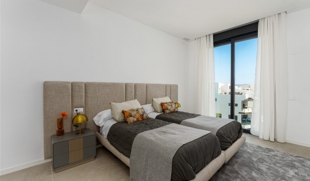 Återförsäljning - Villa -
Finestrat - Costa Blanca