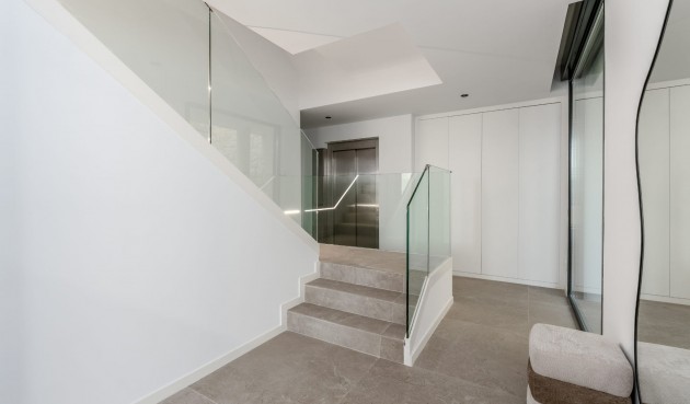 Återförsäljning - Villa -
Finestrat - Costa Blanca