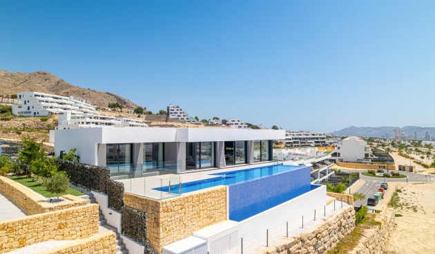 Återförsäljning - Villa -
Finestrat - Costa Blanca