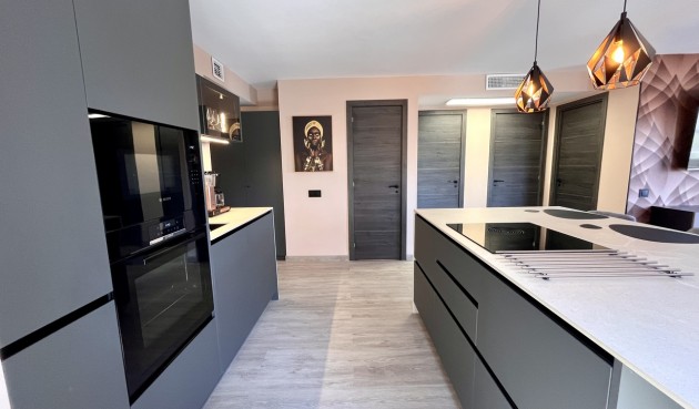 Resale - Apartment -
Almoradí - Inland