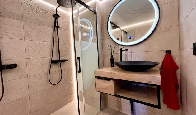 Resale - Apartment -
Almoradí - Inland