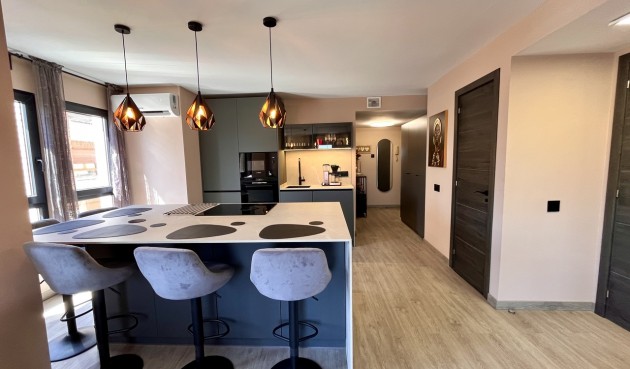 Resale - Apartment -
Almoradí - Inland