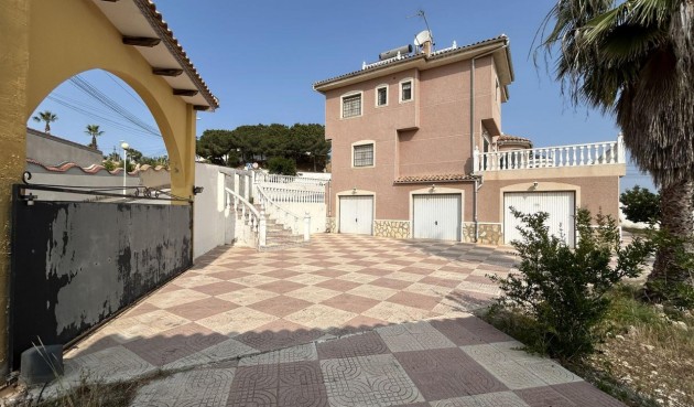 Resale - Villa -
Ciudad Quesada - Costa Blanca