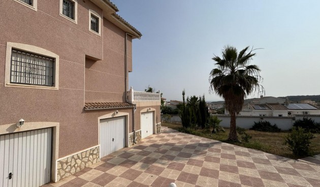 Resale - Villa -
Ciudad Quesada - Costa Blanca