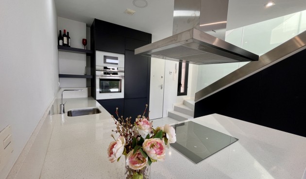 Återförsäljning - Villa -
Los Dolses - Inland