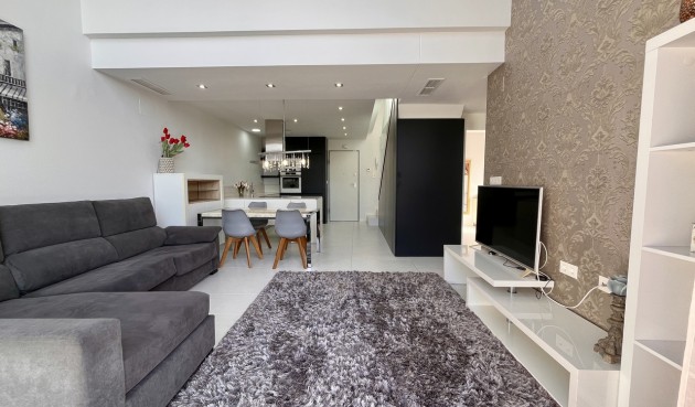 Återförsäljning - Villa -
Los Dolses - Inland