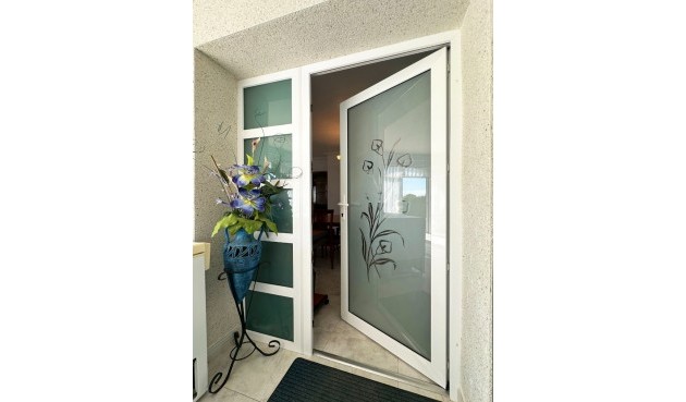 Resale - Villa -
Orihuela Costa - Costa Blanca