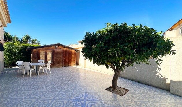 Resale - Villa -
Orihuela Costa - Costa Blanca