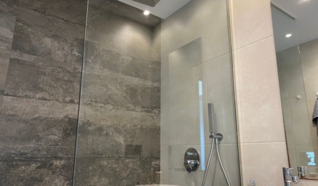 Brukt - Toppleilighet -
El Raso - Costa Blanca