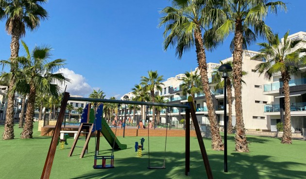 Brukt - Toppleilighet -
El Raso - Costa Blanca