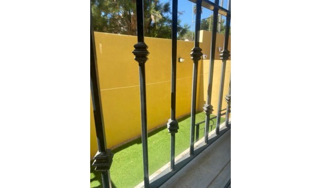 Resale - Apartment -
Algorfa - Costa Blanca