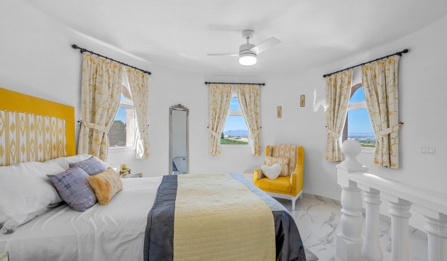 Resale - Villa -
Almoradí - Inland