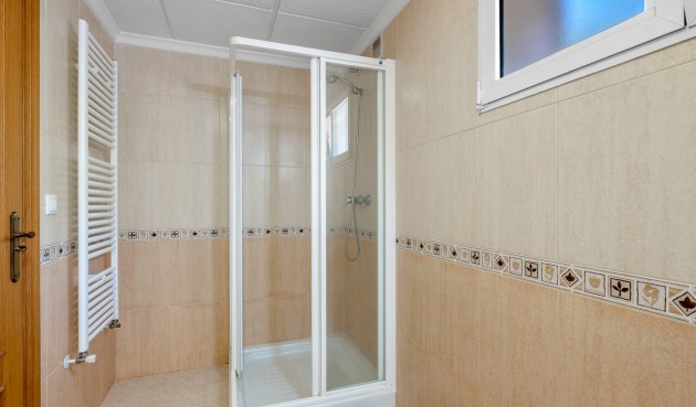 Resale - Villa -
Almoradí - Inland