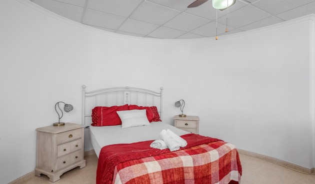 Resale - Villa -
Almoradí - Inland