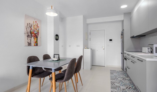 Resale - Apartment -
San Miguel de Salinas - Inland