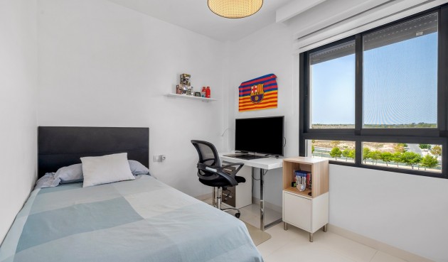 Resale - Apartment -
San Miguel de Salinas - Inland