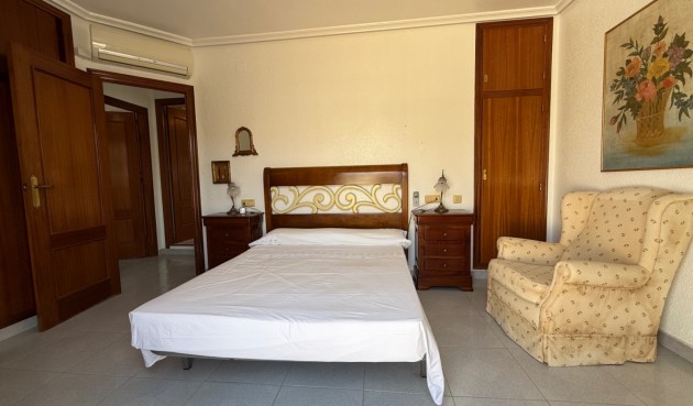 Resale - Villa -
Orihuela - Inland