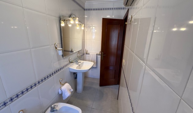 Resale - Villa -
Orihuela - Inland