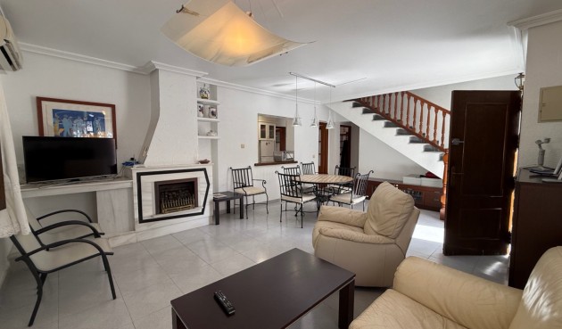 Resale - Villa -
Orihuela - Inland