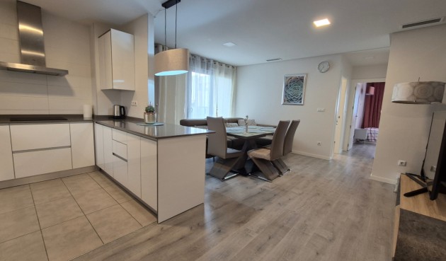 Reventa - Ático -
Orihuela - Inland