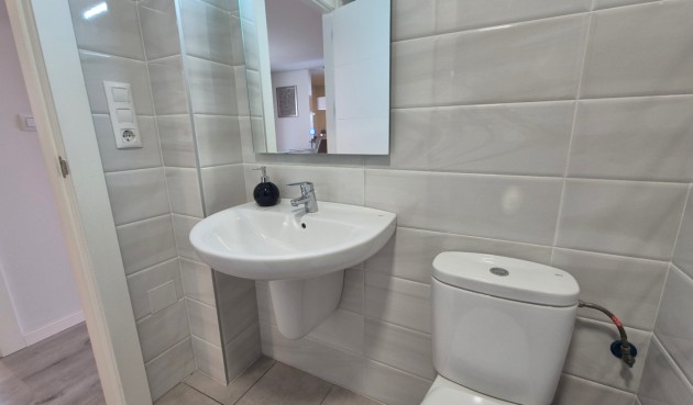 Reventa - Ático -
Orihuela - Inland