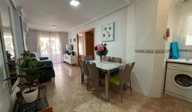 Resale - Apartment -
Torrevieja - Playa de los Locos