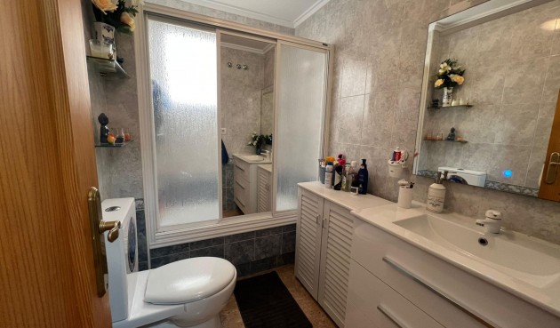 Resale - Apartment -
Torrevieja - Playa de los Locos