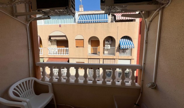 Resale - Apartment -
Torrevieja - Playa de los Locos