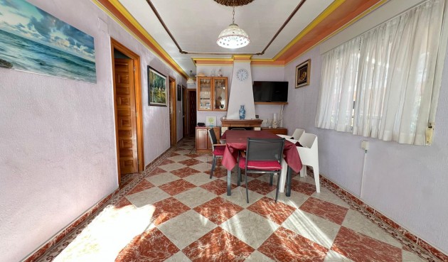 Brukt - Town House -
Torrevieja - La Mata