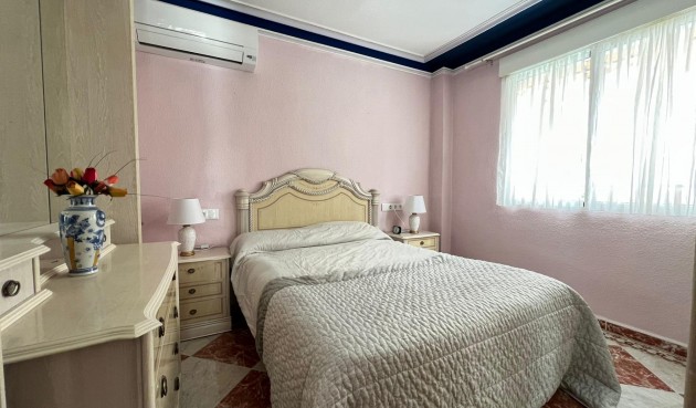 Brukt - Town House -
Torrevieja - La Mata