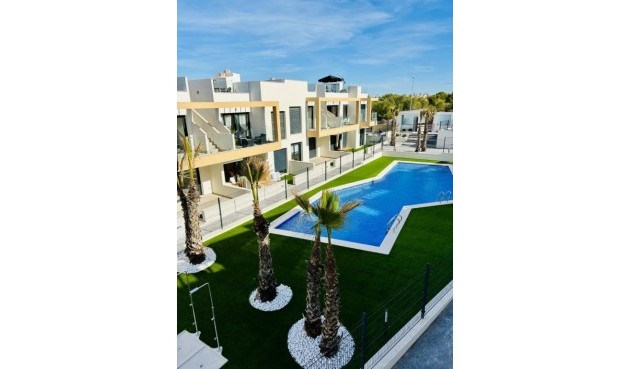 Resale - Apartment -
Las Filipinas - Inland