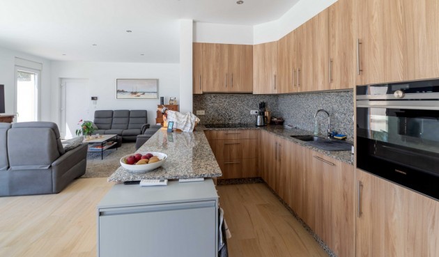 Reventa - Villa -
Torrevieja - Costa Blanca