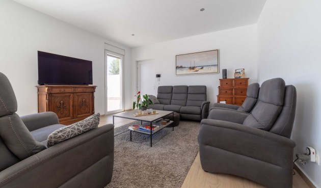 Reventa - Villa -
Torrevieja - Costa Blanca