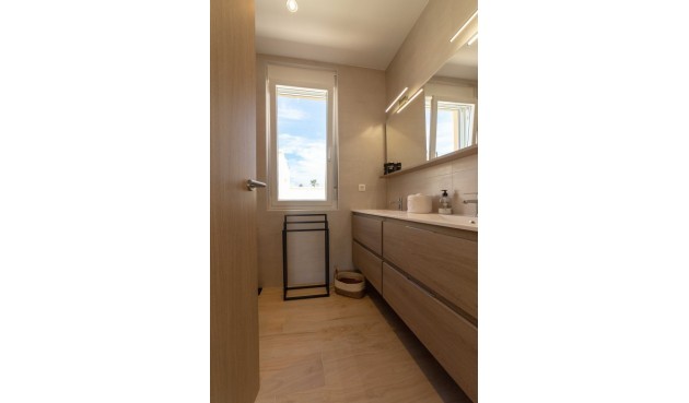 Reventa - Villa -
Torrevieja - Costa Blanca