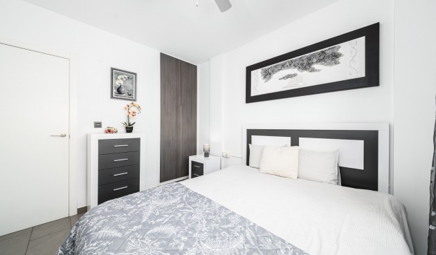 Korttidsleie - Apartment -
Orihuela Costa - La Zenia