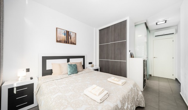 Korttidsleie - Apartment -
Orihuela Costa - La Zenia