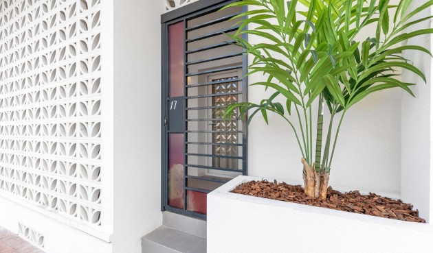 New Build - Apartment -
Torrevieja - Playa Los Naufragos