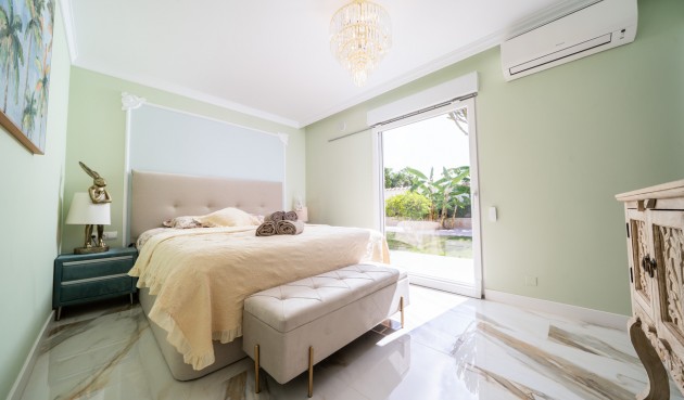 Brukt - Villa -
Torrevieja - Costa Blanca