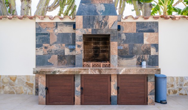 Brukt - Villa -
Torrevieja - Costa Blanca