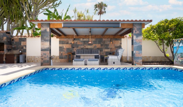 Brukt - Villa -
Torrevieja - Costa Blanca