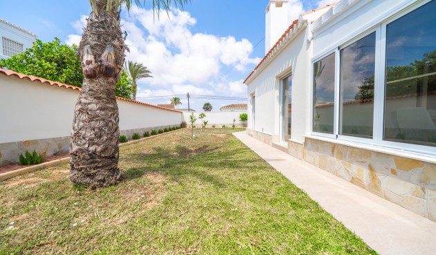 Brukt - Villa -
Torrevieja - Costa Blanca