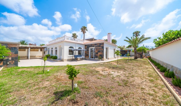Brukt - Villa -
Torrevieja - Costa Blanca