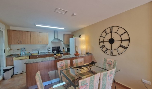 Resale - Semi Detached -
Relleu - Inland