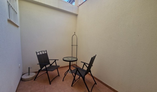 Resale - Semi Detached -
Relleu - Inland