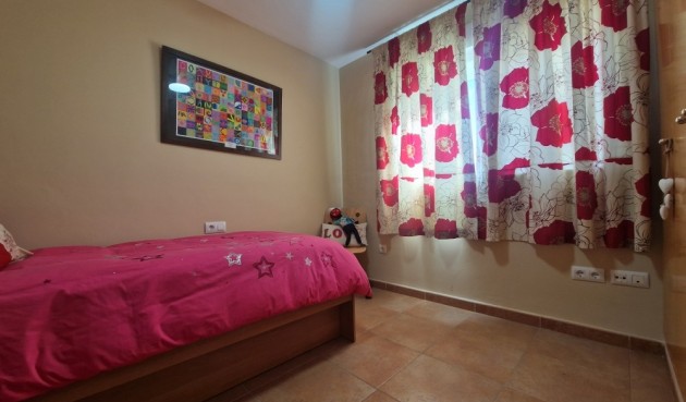 Resale - Semi Detached -
Relleu - Inland