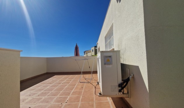 Resale - Semi Detached -
Relleu - Inland