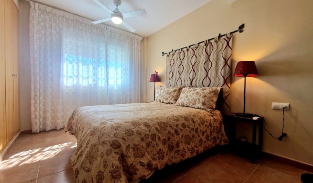 Resale - Semi Detached -
Relleu - Inland