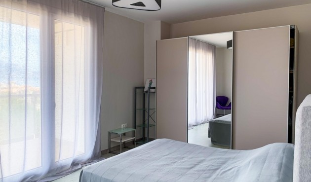 Resale - Villa -
Albir - Costa Blanca