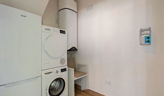 Återförsäljning - Villa -
Orihuela Costa - Costa Blanca